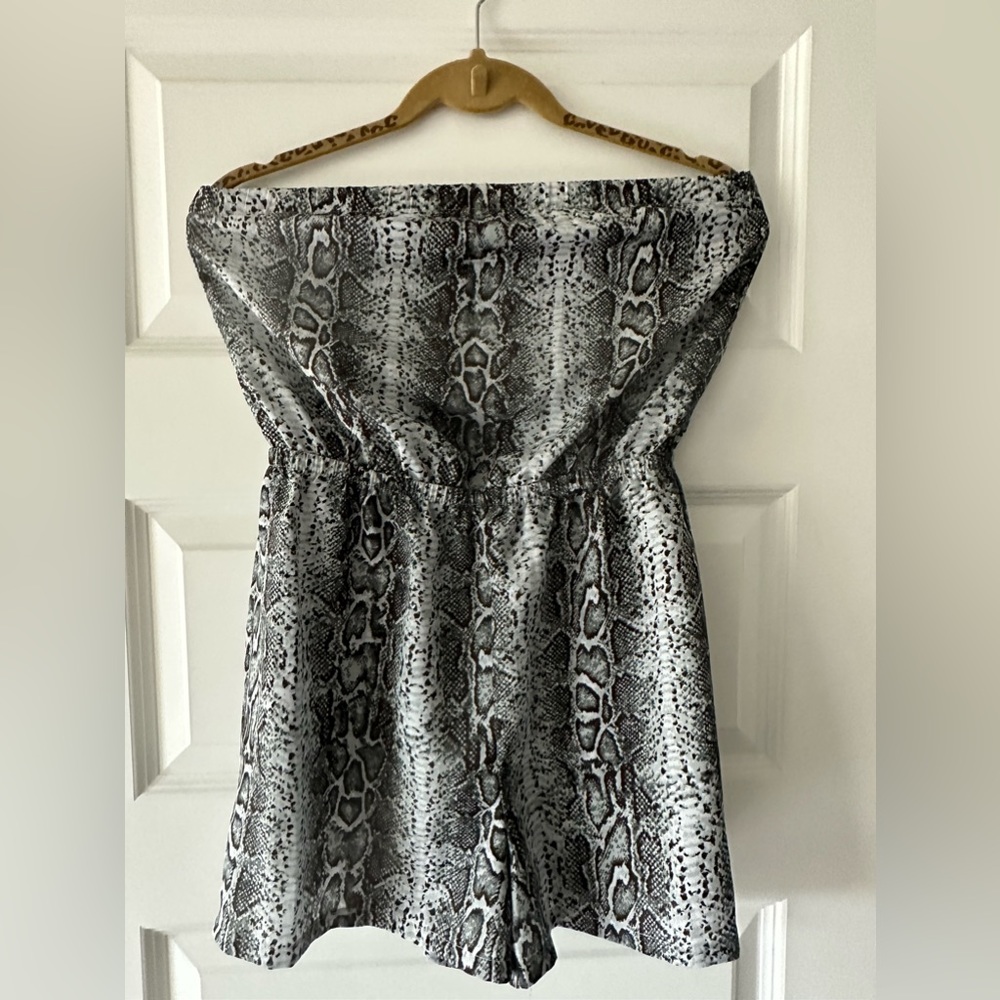 Pretty Rebellious Light Strapeless Romper